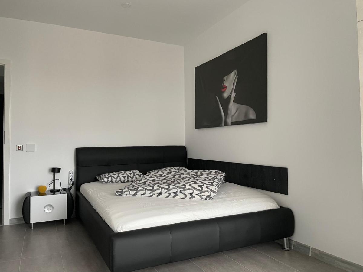 בוקרשט Beautiful Penthouse Lakeview W18 מראה חיצוני תמונה